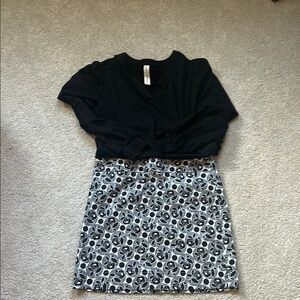 LOFT Black and White Mini Pencil Skirt